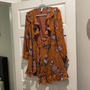 Tie wrap dress